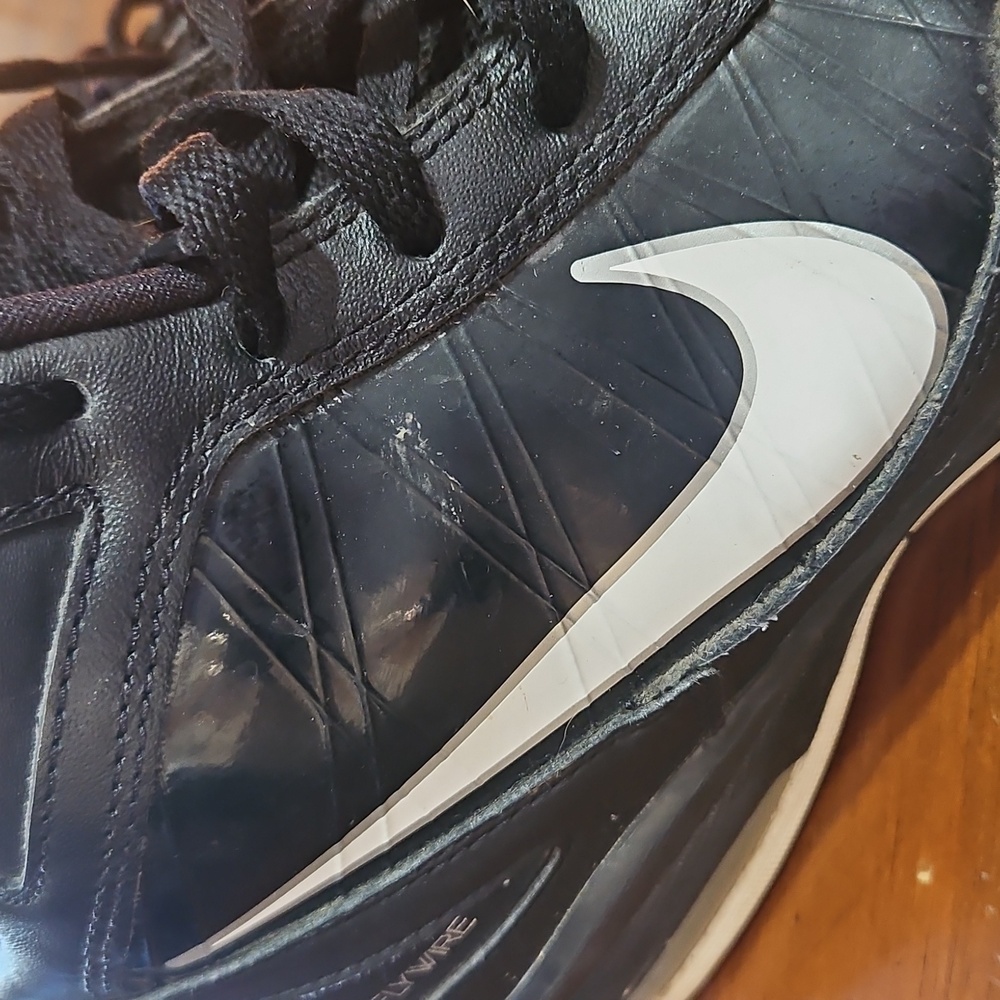 🐺 NIKE SNEAKERS - Picture 2 of 11